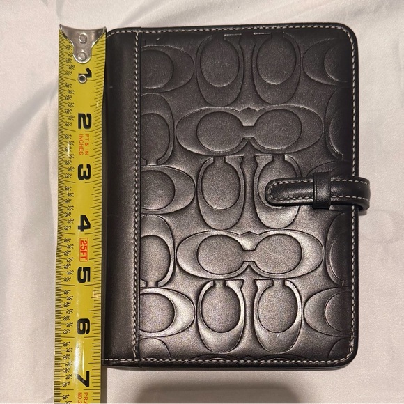 NWOT Vintage Coach embossed black leather photo album or planner cover - Picture 4 of 5